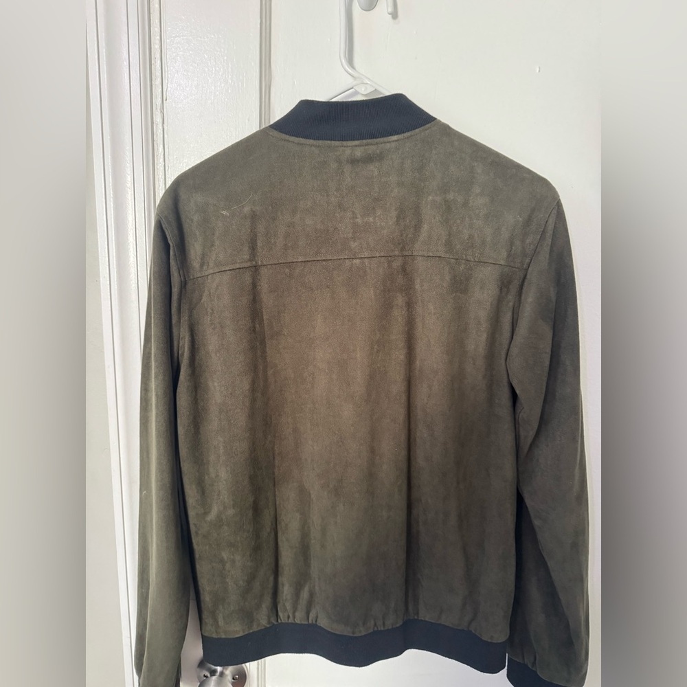 Used Forever 21 bomber jacket - Picture 3 of 3
